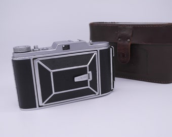 Adox Sport IIa Film Camera: 105mm Steinheil Cassar Lens, Prontor S Shutter