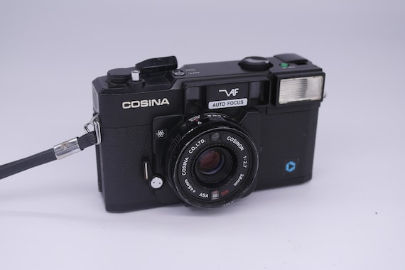 Cosina AF Auto Focus Camera With Cosinon 1:2.7 38mm 46mm Lens 2,7