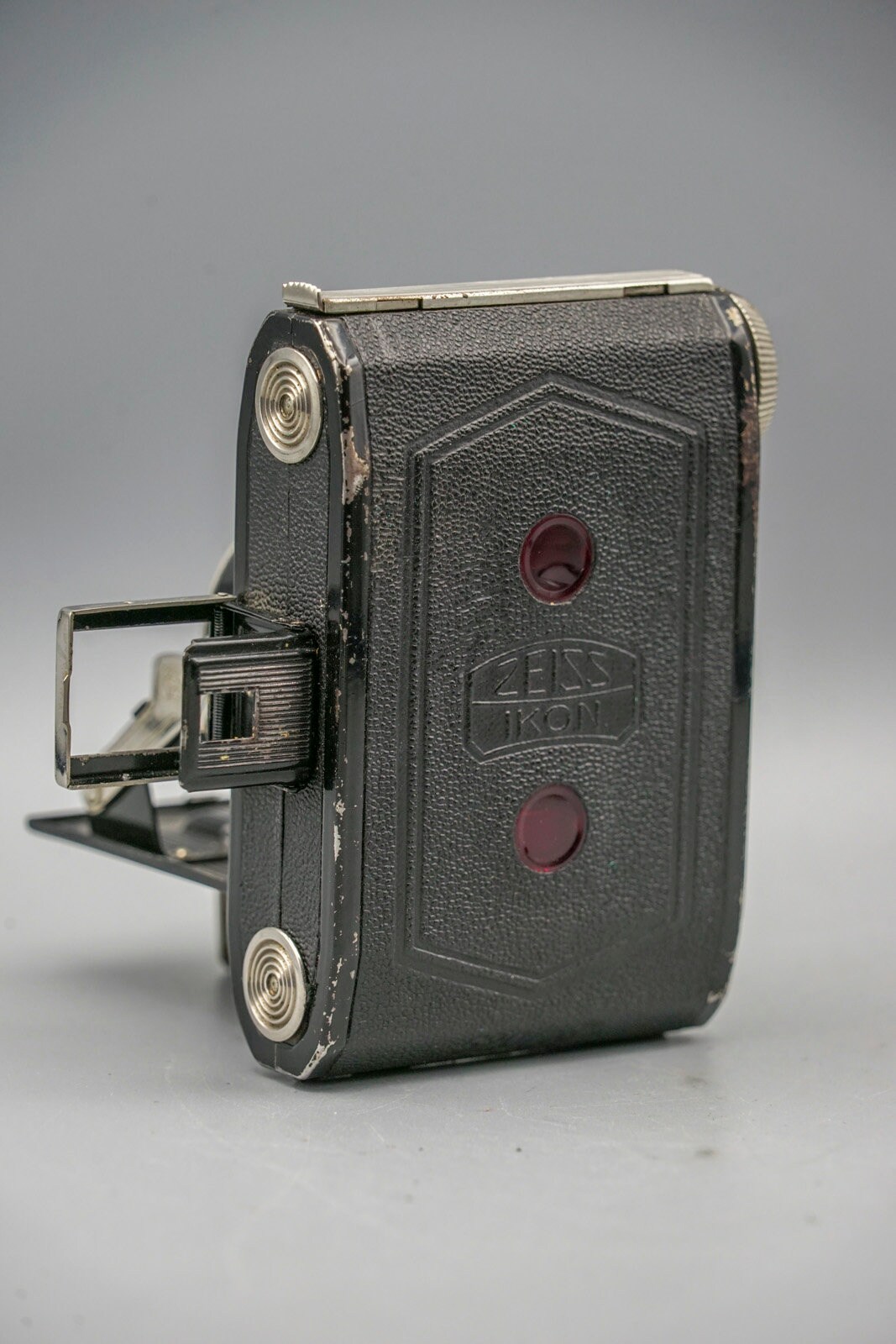 Zeiss Ikon Nettar avec objectif Prontor-S Novar-Anastigmat 1:4,5 f=105 – Hard to Find Camera Store
