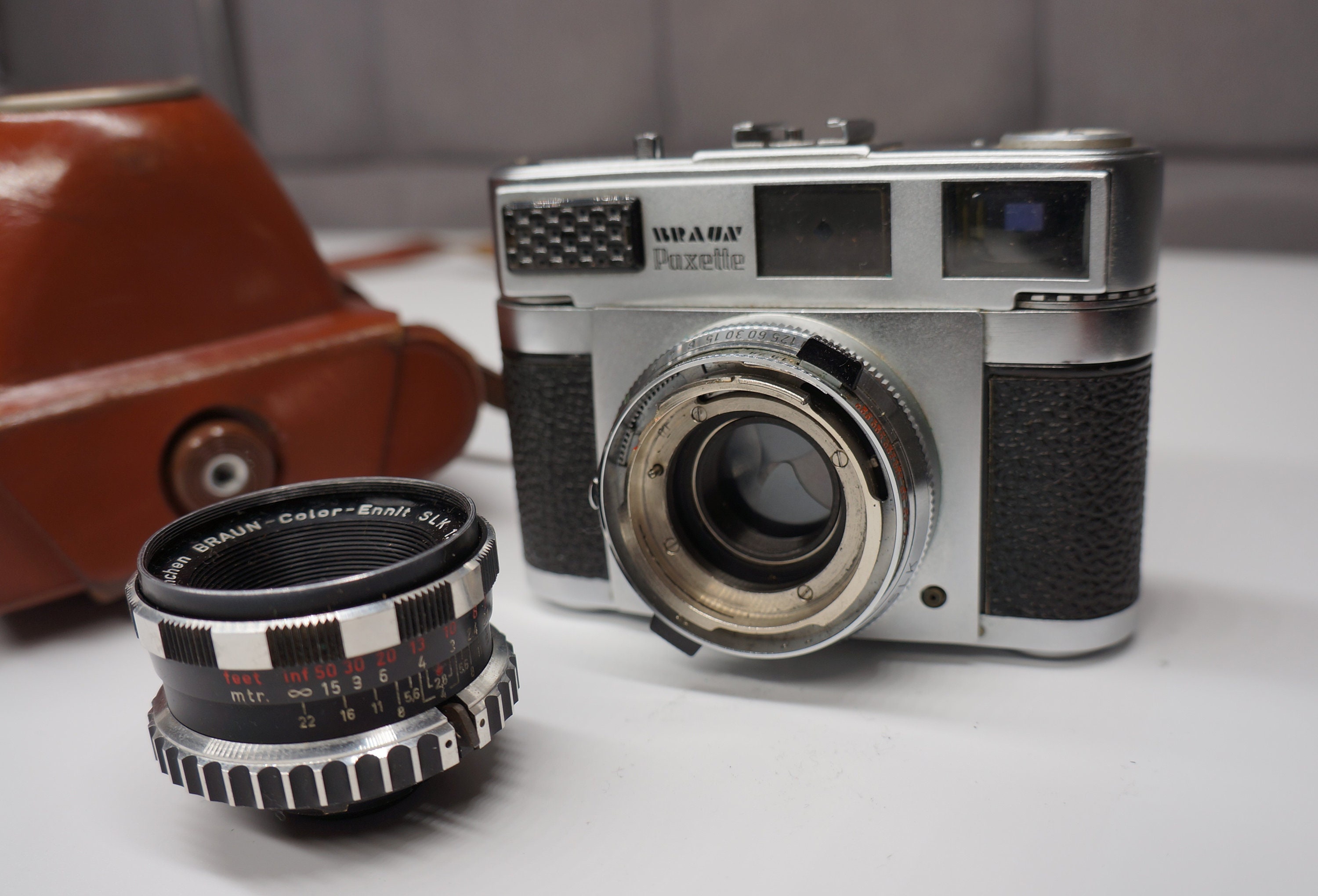 Braun Paxette Automatic Super III With ENNA München Braun