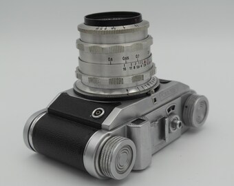 フィルムカメラ ALTIX V CARL ZEISS JENA TESSAR 2.8/50 Altissa Altix V With Carl Zeiss Jena Tessar 2,8/50 RED T F