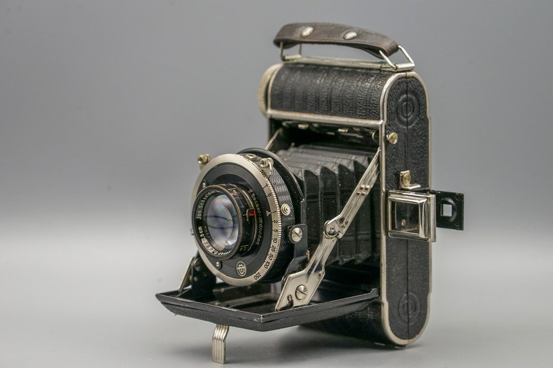 BESSAMATIC + BRAUN-XENAR 2.8/50 R