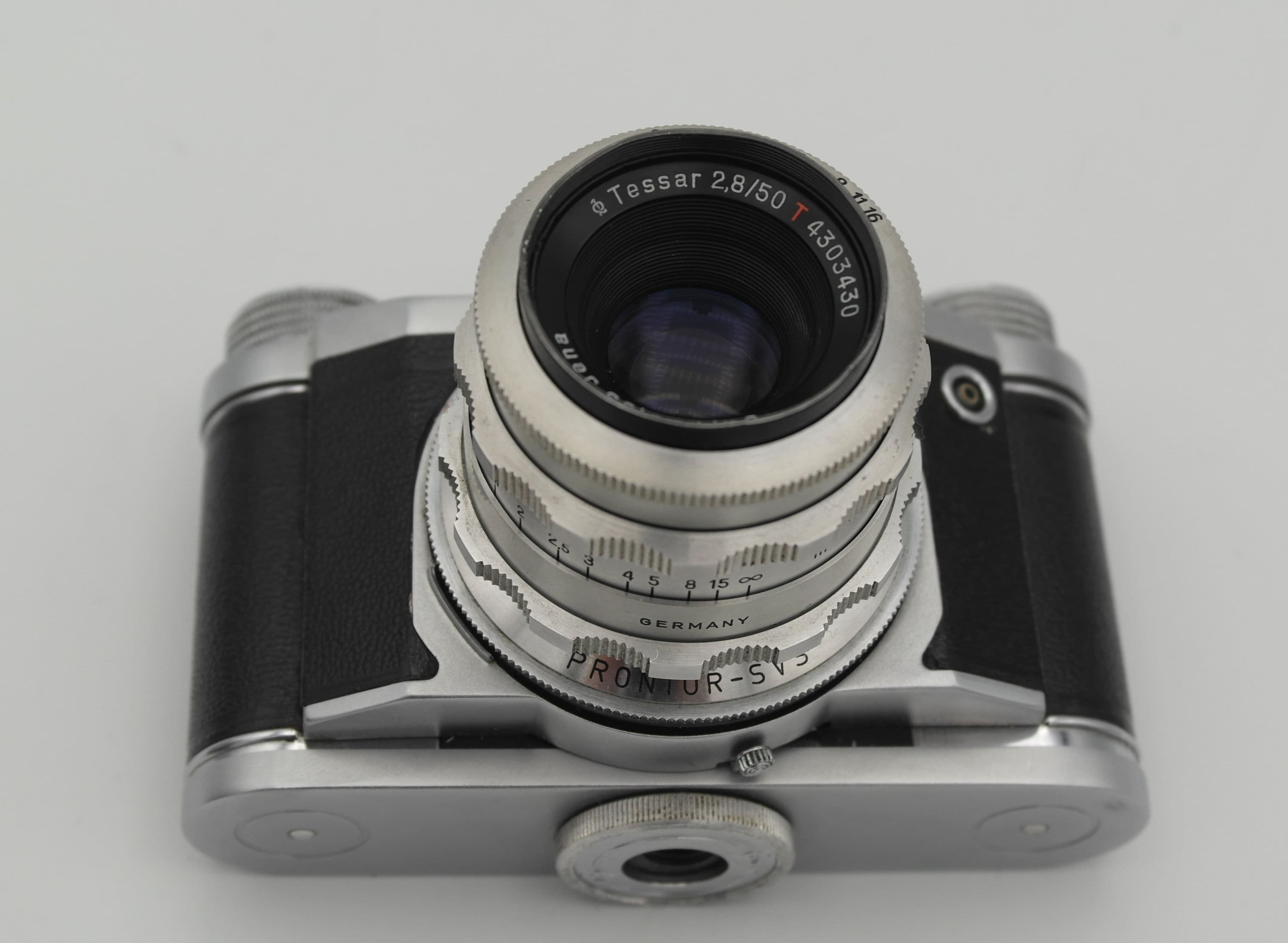 Altissa Altix V With Carl Zeiss Jena Tessar 2,8/50 RED T F Altissa Altix V With Carl Zeiss Jena Tessar 2,8/50 RED T F