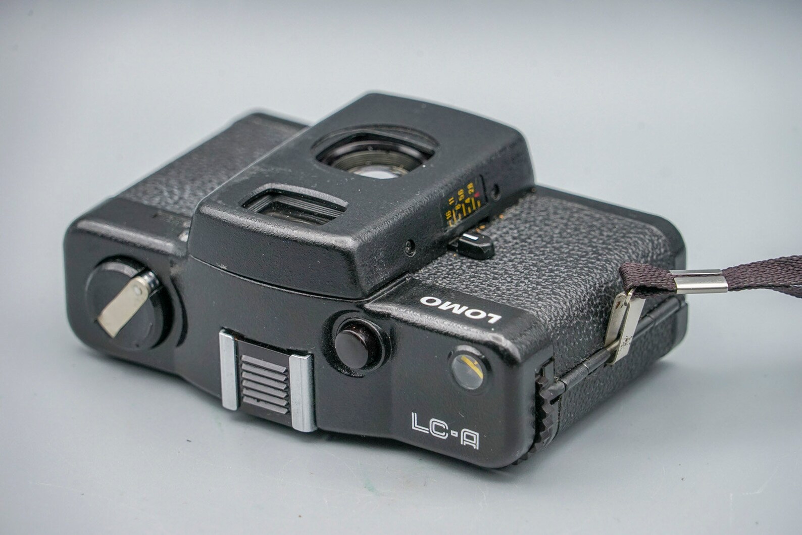 Russian Lomo LCA 35mm Compact Film Camera, Minitar 1 12,8 32mm, Sn