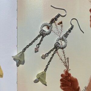 Darl+ing Hook/Clip On Earrings