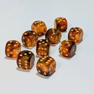 Ember Haze D6 Würfelset | Orange, Gelb & Schwarz | Satz von 10D6 | Handarbeit 16 mm