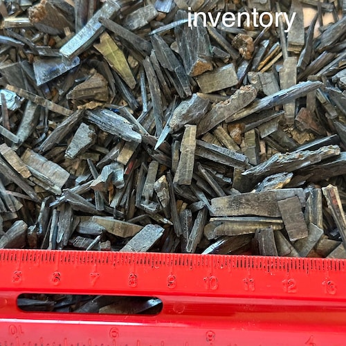 Aiguilles de vivianite (5 grammes)