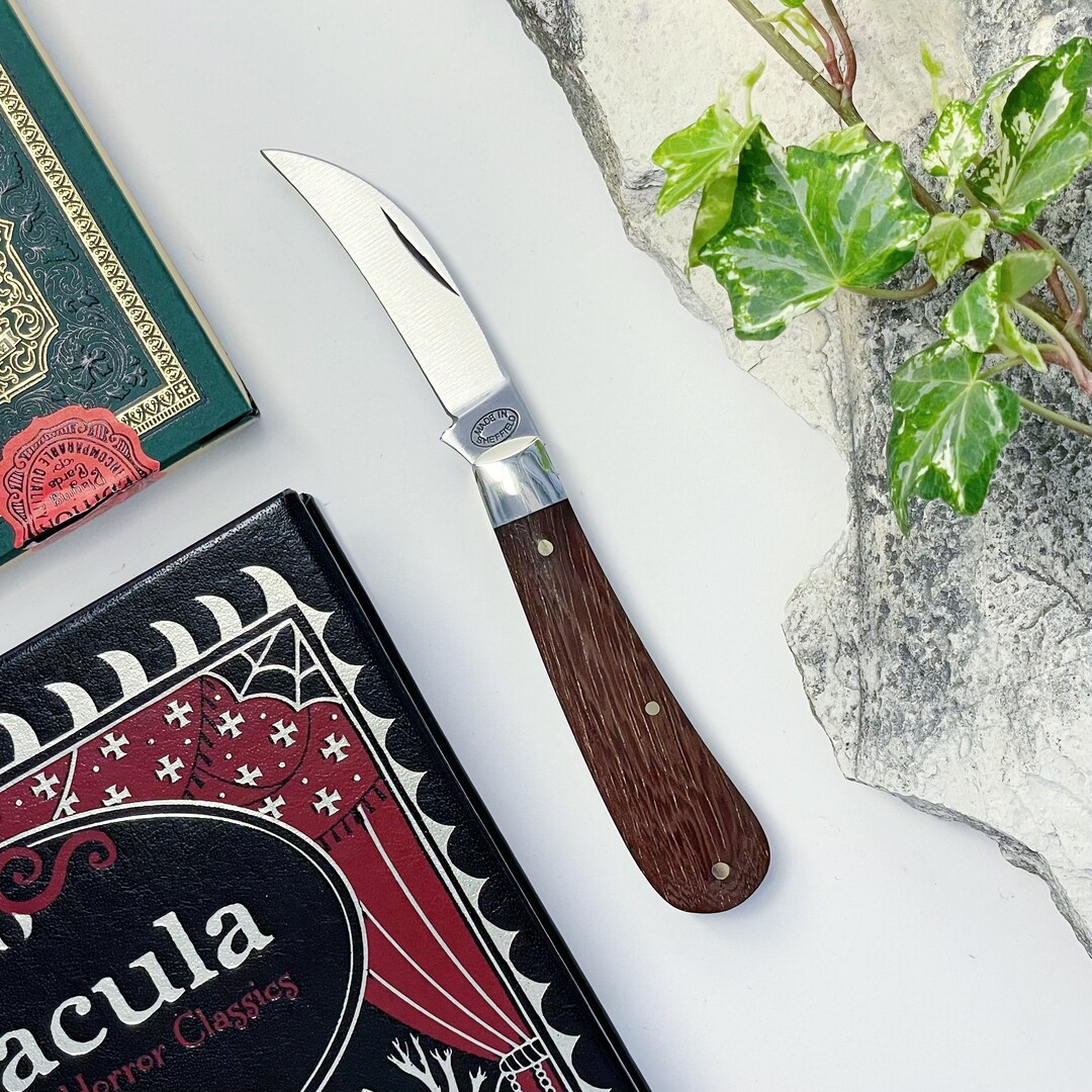 Arthur Wright & Sons Traditional British Peach Pruner Pocket Knife in