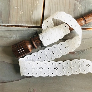 Vintage-Stil ausgebogten Stickerei Baumwolle Ösen Borte