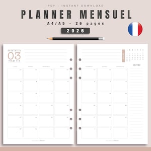 Op de afbeelding: Een afdrukbare maandelijkse planner sjabloon voor maart 2026. De planner is in het Frans en bevat een kalender voor het hele jaar. De planner is ontworpen voor A4 of A5 papier en heeft 26 pagina's.