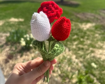 Crocheted Tulip and Rose Bouquet – Hand-Stitched Everlasting Flowers (Made in Canada)