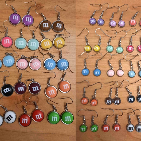Pendientes colgantes de caramelo M&M: acero inoxidable, chocolate de colores