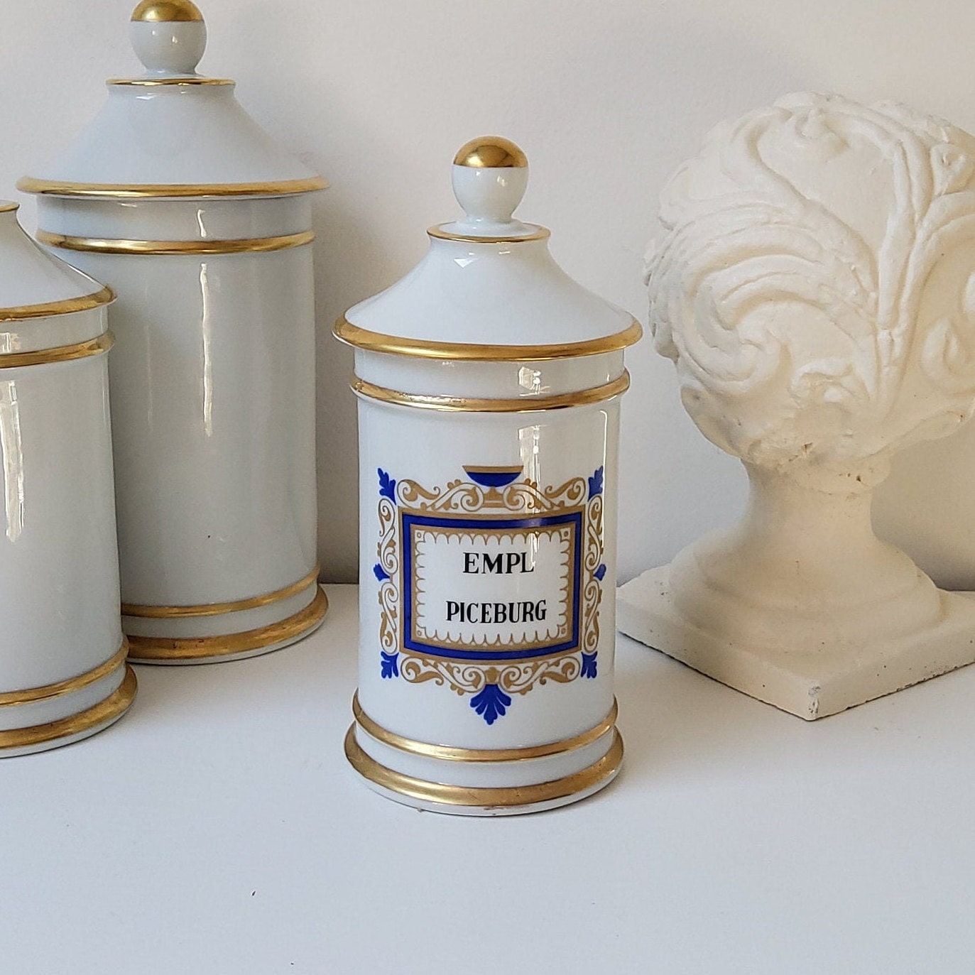 Antique Pot D'apothicaire