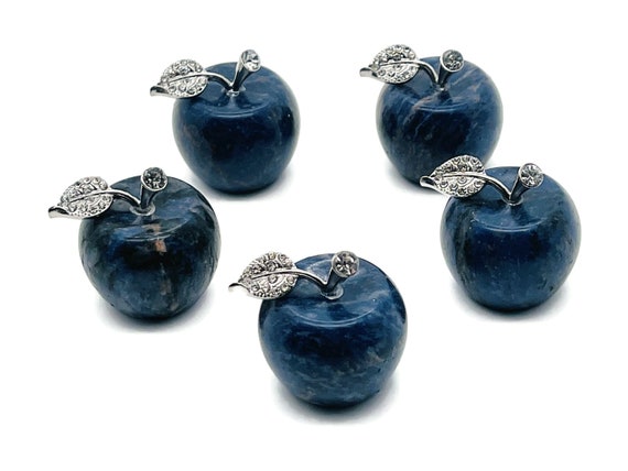 Sodalite Apple Crystal - Crystal Carving - Home Living - Cute Gift - 30x25mm - AP1011