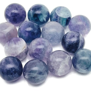 Fluorite Sphere Stone - Healing Crystals Stones - Home Decor – 20mm - SP1049