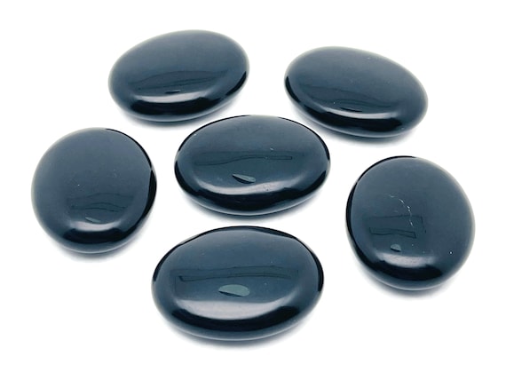 Obsidian Palm Stone – Oval Obsidian Stone –Natural Gemstone – Worry Stone - 45x35mm - PA1037