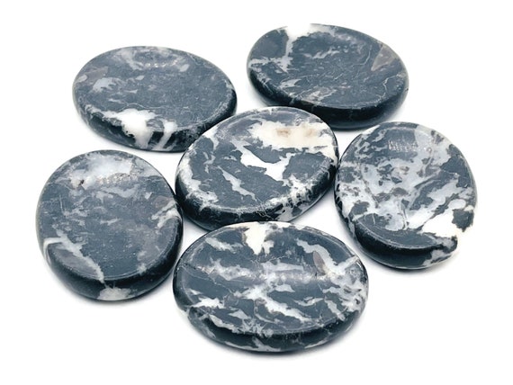 Zebra Calcite Worry Stone – Crystal Worry Stone – Pocket Stone – Healing Crystal - 4.5x3.5cm - WO1056