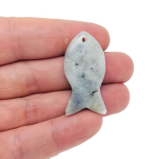 Labradorite Fish Carving Gemstone Pendants - Pisces Zodiac Hole Crystal Fish - Reiki Healing Bulk Polished - Gift for Swimmer - NC1474