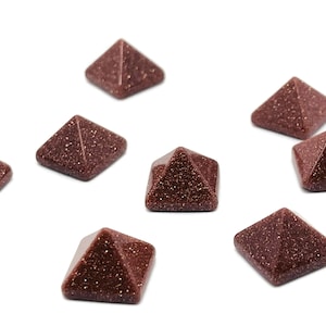 GoldSone Pyramid Crystal – Crystal Pyramid – Healing Crystal – Crystal Gemstone - PY1010