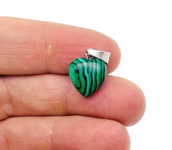 Malachite Heart Pendant - Crystals Pendant Healing - Mini Crystal Pendant - Gifts - NC1507