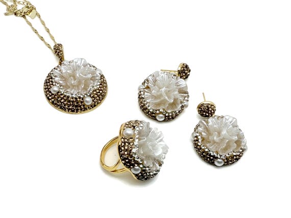 Pearl Flower Jewelry Set – Carved White Floral Necklace, Earrings & Ring – Gold Crystal Bridal Set - Crystal Gifts - NC1945