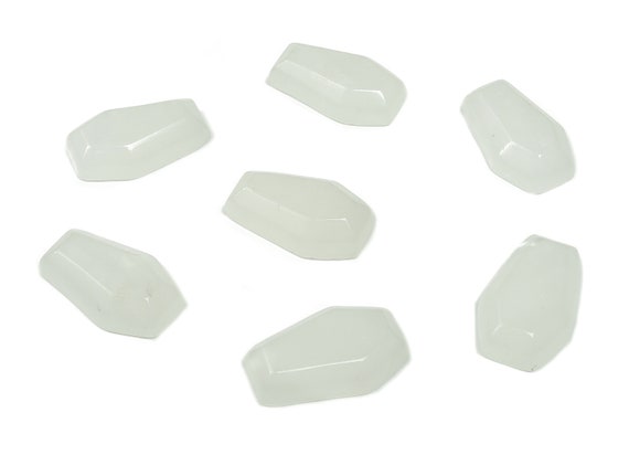 Clear Quartz Coffin Crystal - Cabochon - Crystal Carving - 3cm CO1009