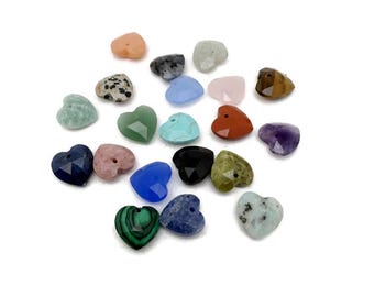 Colgantes de corazón de cristal: dijes de corazón de piedras preciosas naturales con agujeros para joyería DIY - 13 mm - YWMIX5