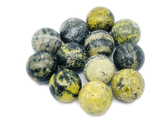 Yellow Turquoise Sphere Gemstone – Crystal Sphere - Healing Stone – Crystal Ball – Crystal Décor – 20mm - SP1026