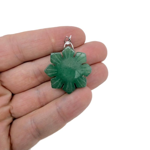 Aventurine Gemstone Snowflake Pendant – Carved Crystal Flower Charm - NC1918
