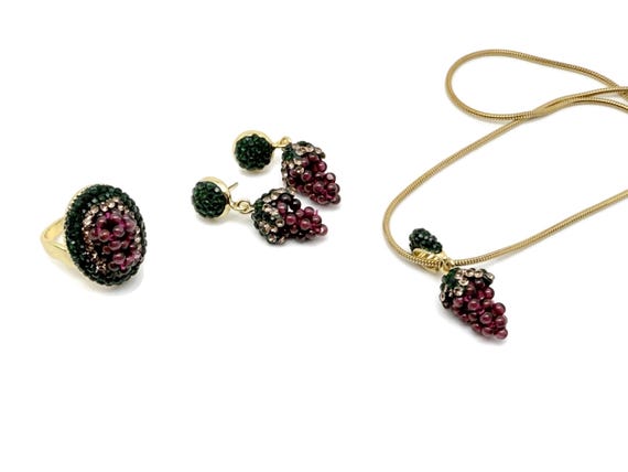 Garnet Grape Jewelry Set – Handmade Necklace, Earrings & Ring – Vintage-Inspired Beaded Cluster Set - Crystal Gifts - NC1944