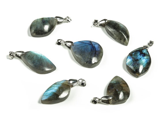 Labradorite Pendant Gemstone – With Alloy Metal Loop – Labradorite Necklace – No Chain – Jewelry Making Supplies – NC1036