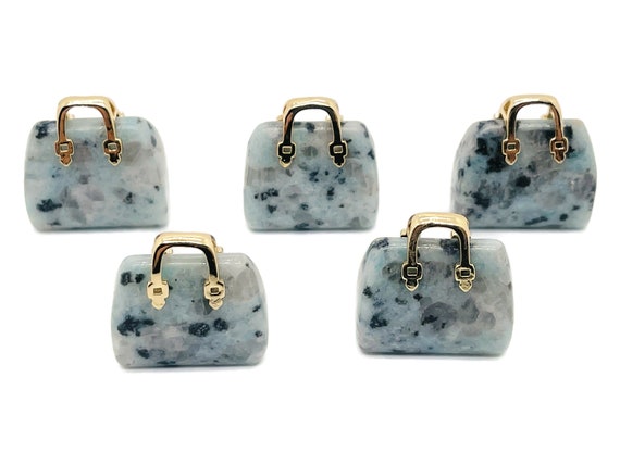 Kiwi Jasper Crystal Purse Carving - Crystal Handbag Pendant - Gemstone Purse - PU1021