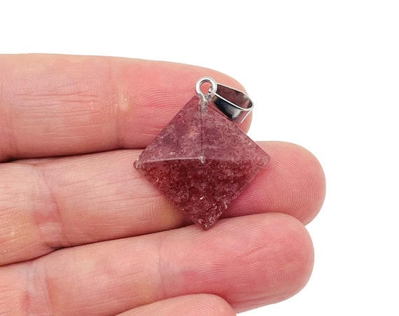 Strawberry Quartz Gemstone Pyramid Pendant - Natural Gemstone Jewelry - Healing Crystal Reiki - For Women Lucky Pendant - NC1455