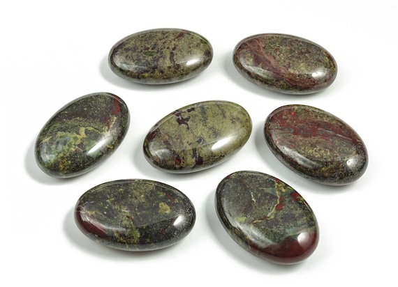 Dragon Blood Jasper Palm Stone - Dragon Blood Jasper Crystal Stone - Natural Dragon Stone – 45x35mm - PA1006