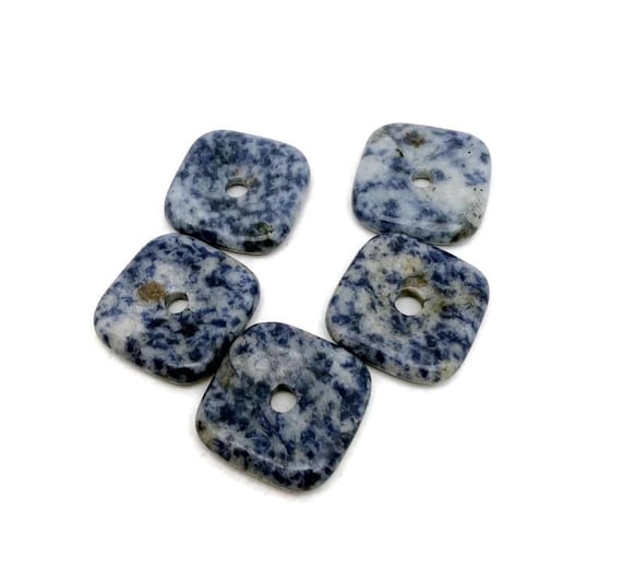 Sodalite Square Crystal Donut Pendant – Natural Gemstone Healing Amulet - 30mm - DO1123