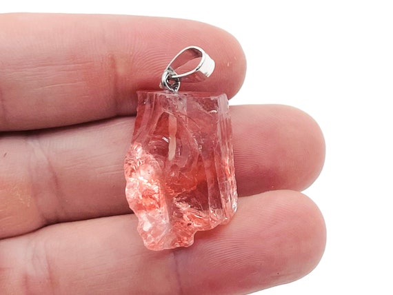 Cherry Quartz Raw Crystal Pendant - Crystals Pendant Healing - Drilled Crystal - Gifts - NC1137
