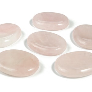 Rose Quartz  Worry Stone – Rose Quartz Thumb Stone – Polished Rose Quartz Pocket Stone – Healing Crystal – Love Stone - 4.5x3.5cm - WO1043