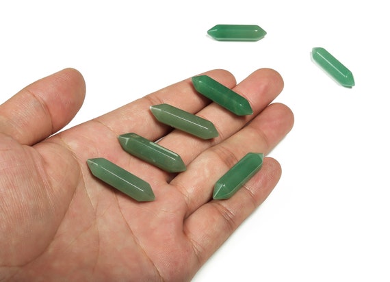 Aventurine Terminated Carved Point – Point Small Crystal Point – Crystal Pendant - 33mm -PO1003