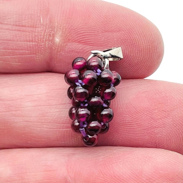 Garnet Grape Pendant - Garnet Grape Earring - Crystal Grape - Crystal Gifts - NC1292