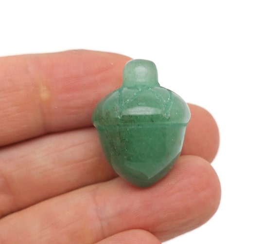Aventurine Crystal Acorn Carved - Reiki Healing - Home Crystal Decoration - Crystal Ornament - Crystal healing - 26mm - AC1007