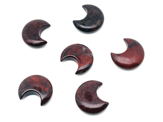 Chicken BloodStone Gemstone Moon - Crystal Moon - Carved Moon - Healing Crystal - Gemstone Crescent – 3×1.6cm – MO1064