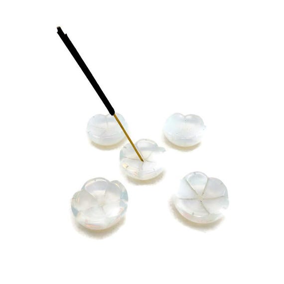 Opalite Gemstone Incense Holder – Hand-Carved Crystal Flower Burner for Cleansing & Relaxation - GZ1002