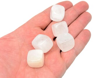 Clear Quartz Cube Tumbled Stone - Crystal Lovers - Polished Cube - Crystals - Tumbled Crystal Cube Carving - FL1096