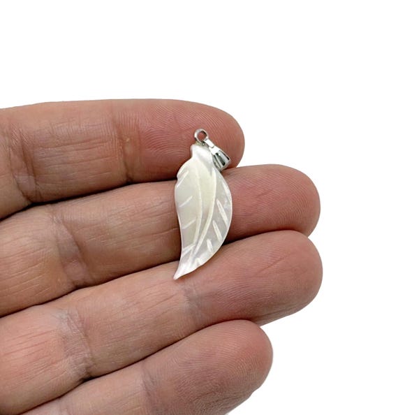 Natural Pearl Leaf Pendant - Crystals Pendant Healing - Sea Shell Pendant - Handmade Jewelry - NC1832