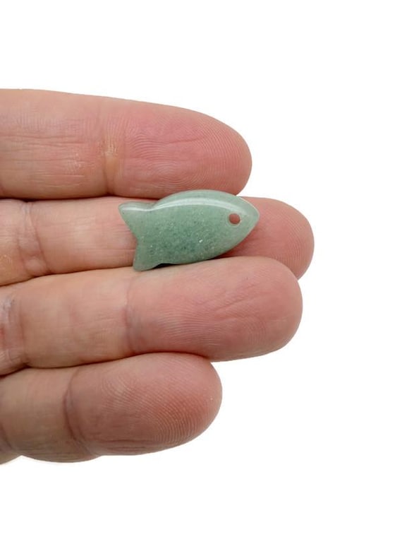 Aventurine Fish Shape Crystal Pendant – Healing Stone Fish Charm for Jewelry - NC1882