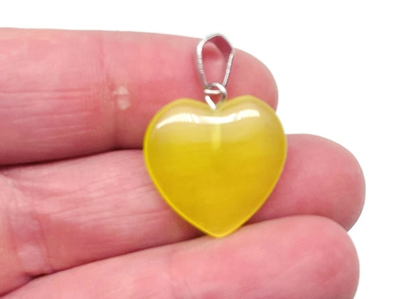 Yelllow Cats Eye Heart Pendant - Crystals Pendant Healing - Mini Crystal Pendant - Gifts - NC1283