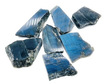 Labradorite Slab Crystal - Flat Disk Stone – Worry Stone - Healing Crystals – FL1068