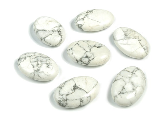 Howlite Palm Stone – White Palm Stone – Palm Howlite Stone – Loose Gemstones –Natural White Gemstone – Palm Stones - 45x35mm - PA1016