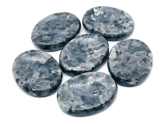 Larvikite Worry Stone – Crystal Worry Stone – Pocket Stone – Healing Crystal - 4.5x3.5cm - WO1059