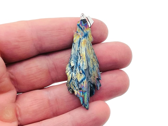 Rainbow Kyanite Fan Pendant - Titanium Kyanite Fan Crystal – Gemstone Crystal – Healing Stone - Gifts – NC1335